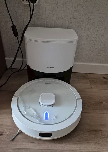 Homend Beyaz Robot Süpürge ve Şarj İstasyonu - Görsel 2