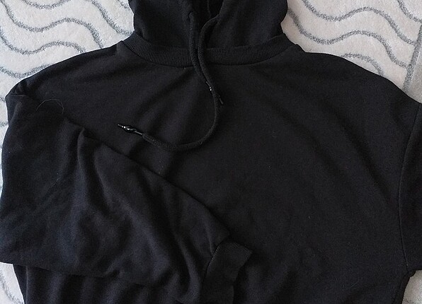 siyah sweatshirt