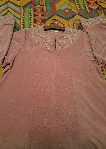 Nakışlı Pembe Kadın Uzun Kollu kadife elbise - Görsel 3