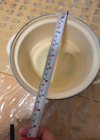 Beyaz Kulplu Gri Kenarlı Tencere - Görsel 11