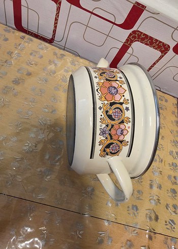 Beyaz Kulplu Gri Kenarlı Tencere - Görsel 3