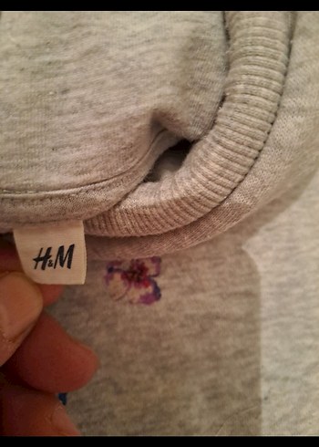 s beden H&M MARKA Kadın Gri Kapüşonlu Baskılı Sweatshirt - Görsel 5