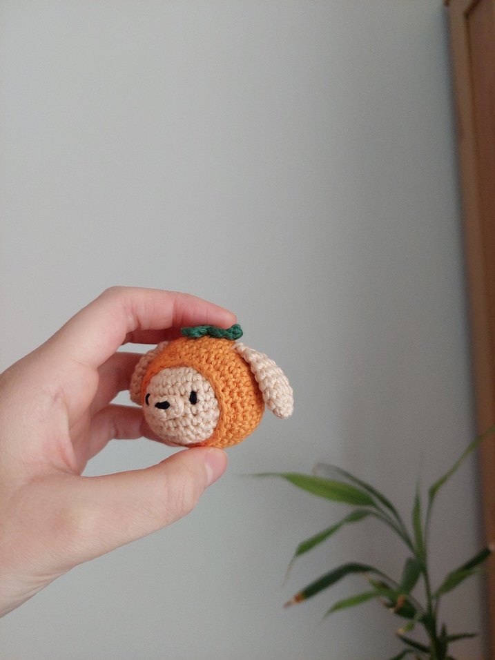 Mandalina Köpek Örgü Oyuncak - Görsel 4