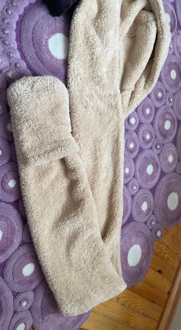 Eldivenli peluş atkı - Görsel 3