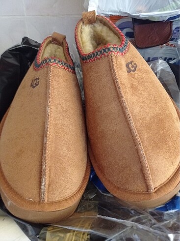 Ugg yeni