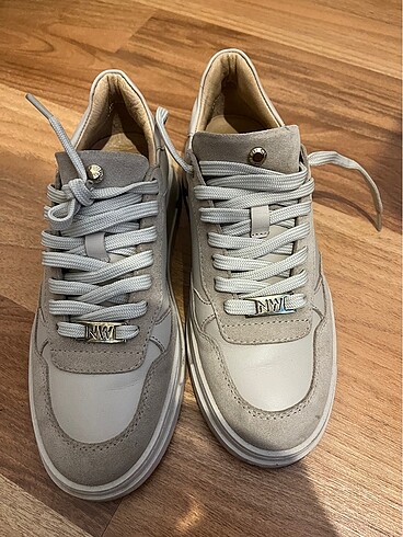 38 Beden Nine west kadın spor