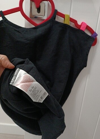 9 Yaş Beden Omuz detaylı tshirt