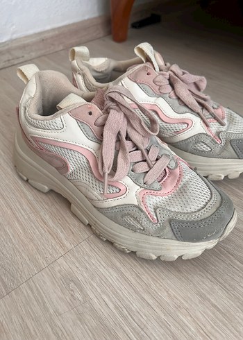 Zara spor ayakkabı