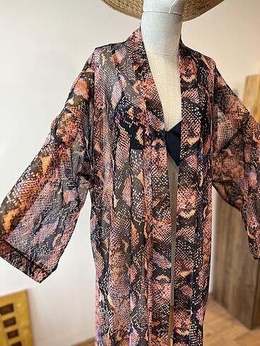 Penti Bircok pareo modelı