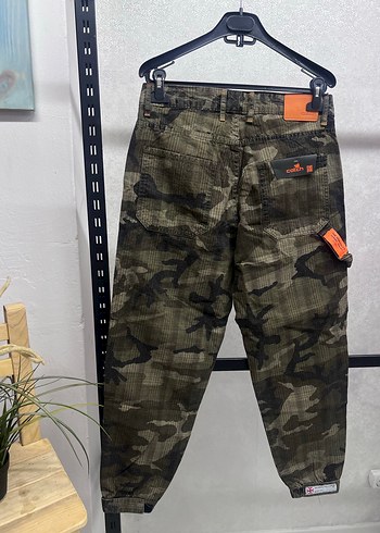 Kemerli Kamuflaj Desenli Kadın Kumaş Pantolon - Görsel 5