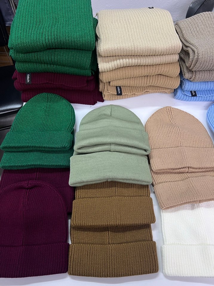 Çok Renkli Örgü kadın atkı bere - Görsel 2