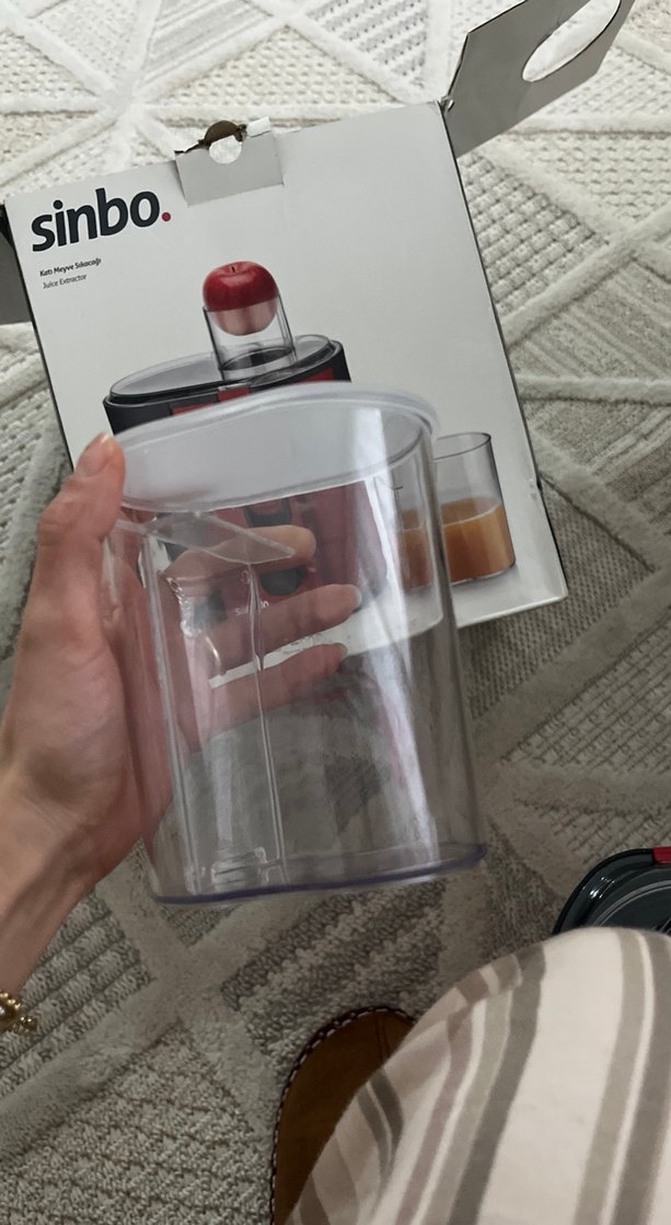 Sinbo Kırmızı Meyve Sıkacağı - Görsel 3