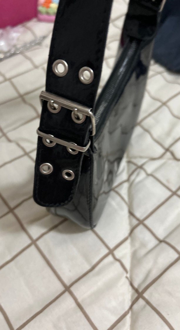 Siyah Deri Tokalı Kadın Çanta - Görsel 3