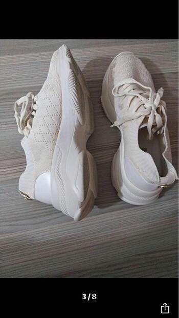 elle sneaker