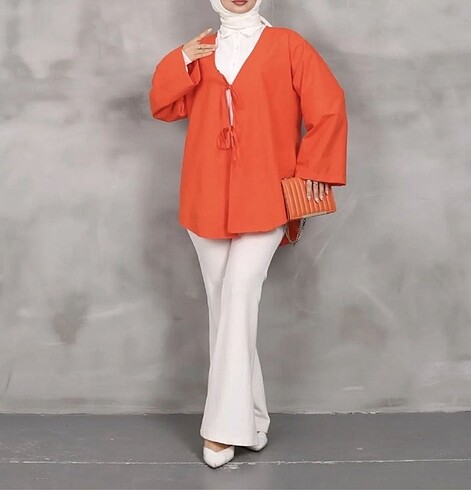 l Beden Önü bağlamalı Turuncu Kimono Gömlek