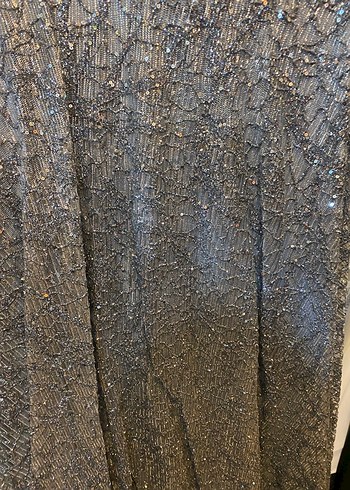 Gri Uzun Kollu Drapeli Kadın Abiye Elbise - Görsel 4