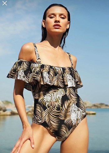 Fırfırlı Desenli Mayo - Görsel 3