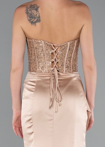 Straplez Parlak Bej Drapeli Uzun Abiye Elbise - Görsel 3