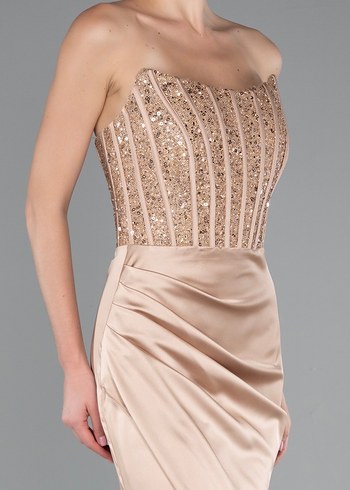 Straplez Parlak Bej Drapeli Uzun Abiye Elbise - Görsel 2