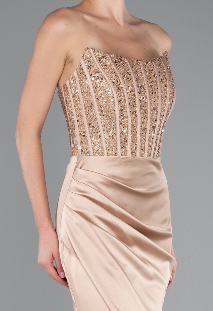 Straplez Parlak Bej Drapeli Uzun Abiye Elbise - Görsel 2