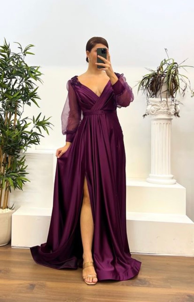 Mor V Yaka Uzun Kollu İşlemeli Abiye Elbise - Görsel 2