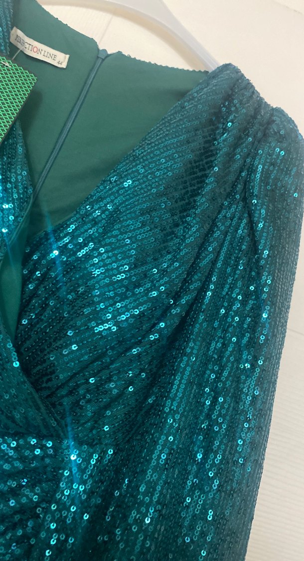 Yeşil Payet Elbise - Görsel 4