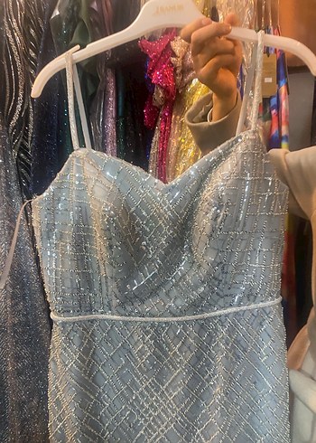 Gri Drapeli Straplez Uzun Abiye Elbise - Görsel 3