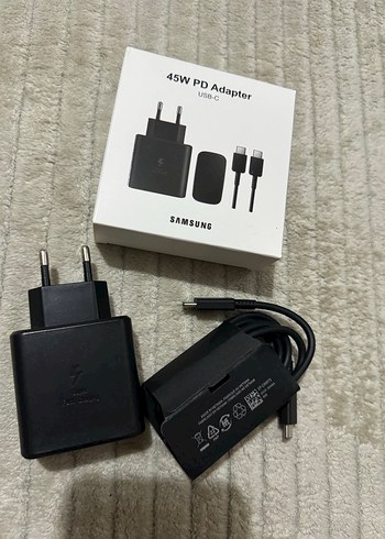 Samsung 45W USB-C Hızlı Şarj Adaptörü