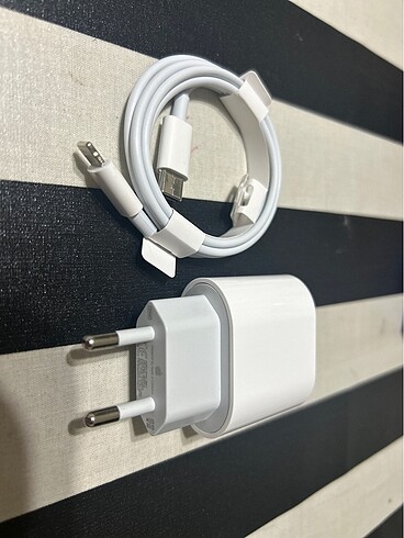 İphone şarj aleti