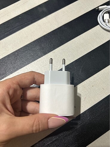 İphone şarj adaptörü