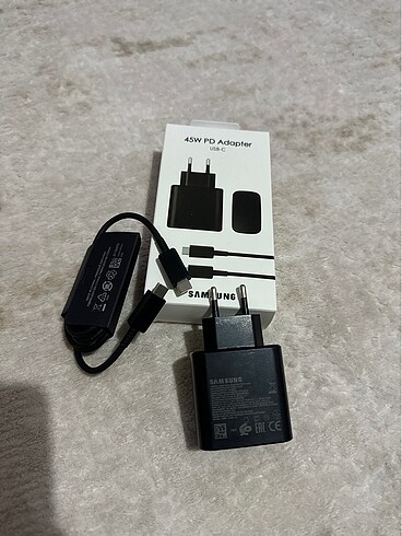Samsung 45 volt şarj aleti