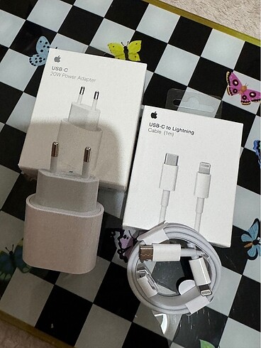 İphone şarj aleti