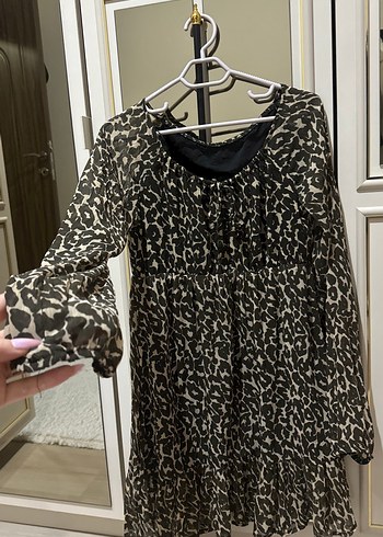 Kahverengi Yılan Desenli Uzun Kollu Midi Elbise - Görsel 2