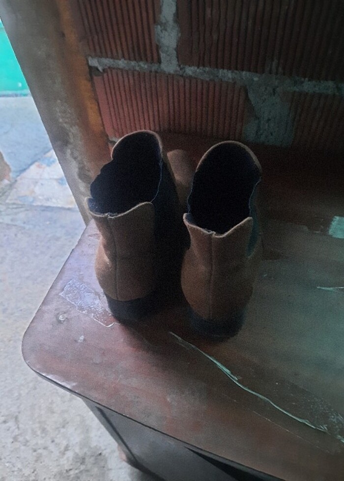 1yada 2 kez giyildi çok temiz - Görsel 3