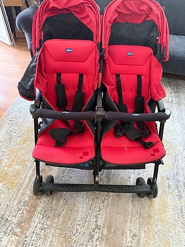 Chicco İkiz bebek arabası?
