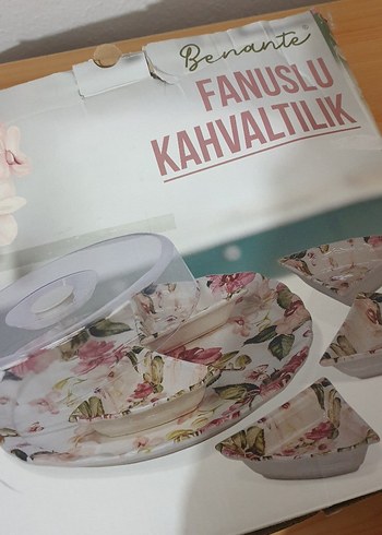 Pembe Çiçek Desenli Vintage Kahvaltılık - Görsel 2