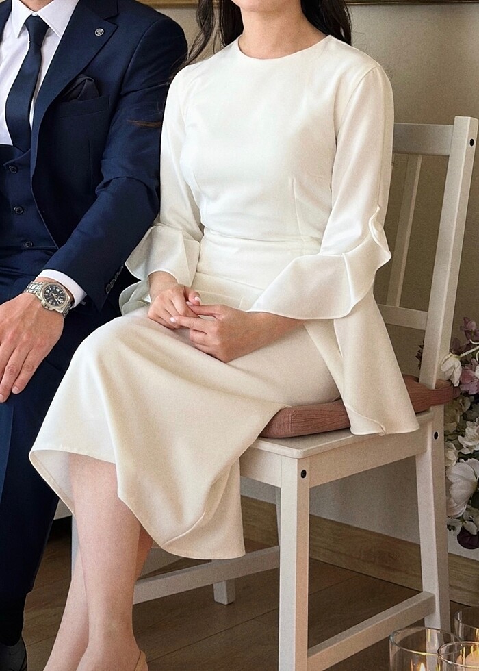 Beyaz elbise - Görsel 4