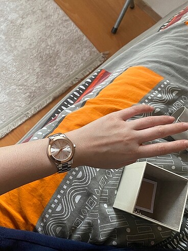 Micheal Kors saat - Görsel 3