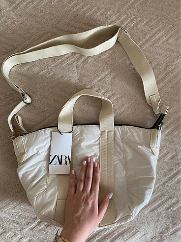 Zara Zara krem rengi çanta