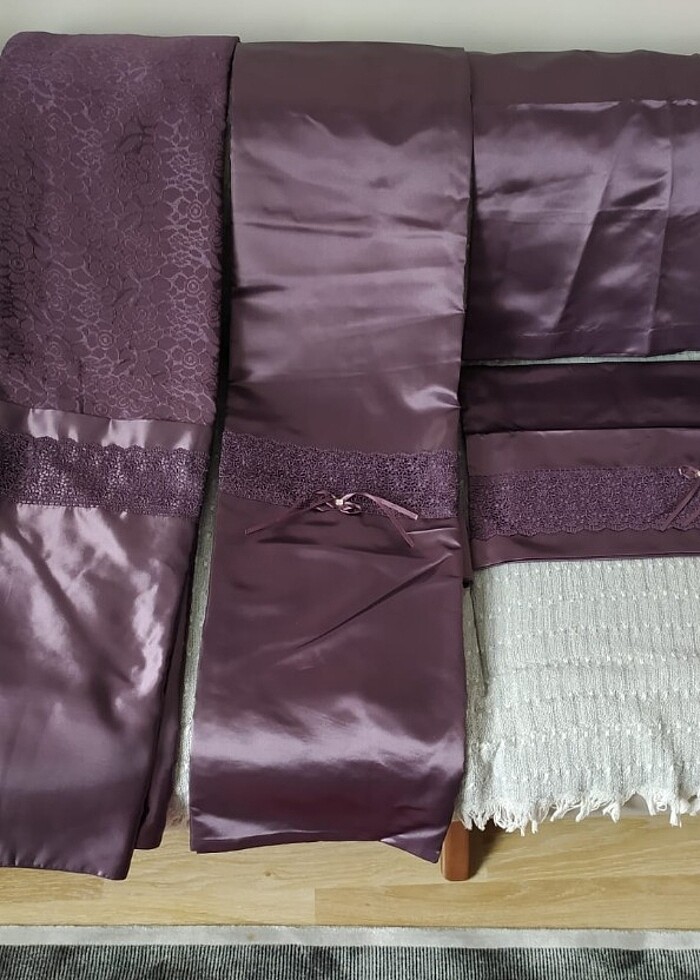 Saten çift kişilik Mürdüm renk nevresim takımı - Görsel 2