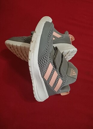 Adidas çocuk ayakkabısı 