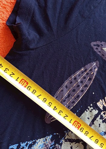 Siyah Baskılı Kadın Kısa Kollu Tişört - Görsel 5