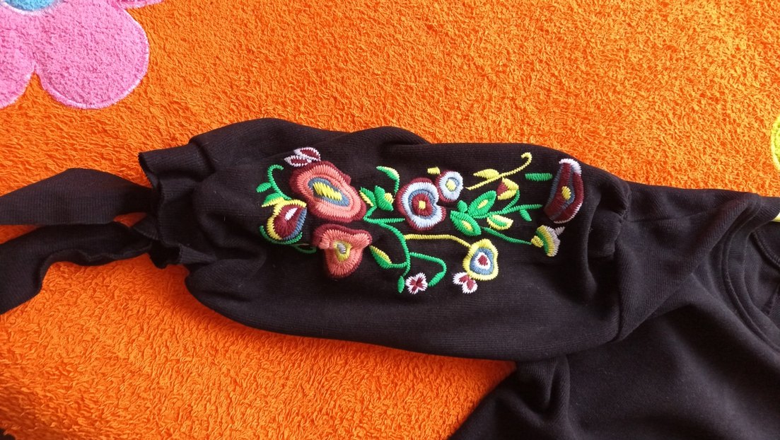 Çiçek Desenli Siyah mini elbise - Görsel 3