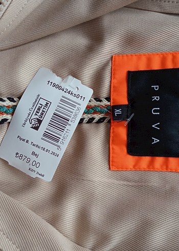 Bej Düğmeli Yüksek Yakalı Salaş Ceket - Görsel 9