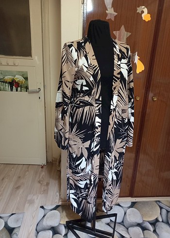 Uzun Desenli Kadın Kimono - Görsel 2
