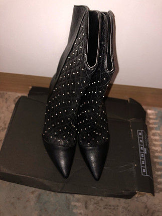 Ninewest hiç kullanılmamış yarım çizme 