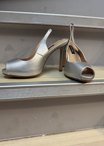 37 Beden Gümüş Stiletto Topuklu Kadın Abiye Ayakkabı