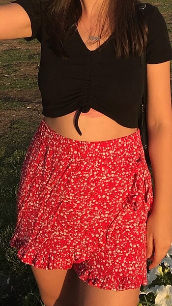 Trendyolmilla Kırmızı şort etek - Görsel 2