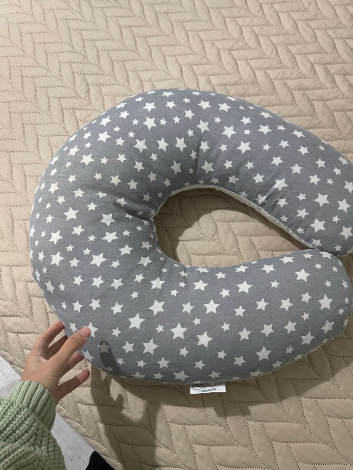Yıldız Desenli Gri Emzirme ve Hamile Yastığı - Görsel 3