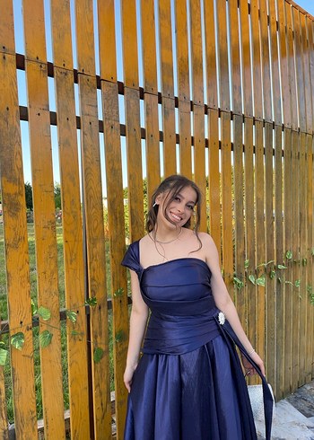 Uzun Lacivert Drapeli Straplez Abiye Elbise - Görsel 4